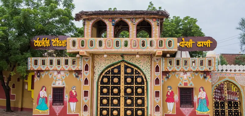 Chokhi Dhani Jaipur Guide: What to Expect & What to Skip