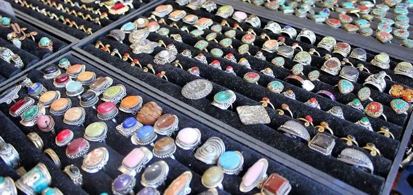 Gemstone Jewellery Shopping in Jaipur
