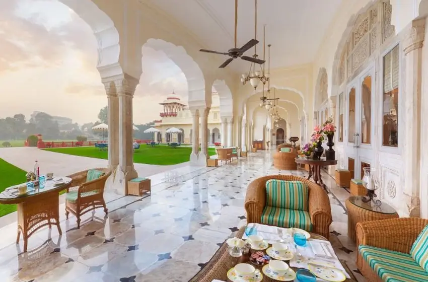 Rambagh Palace vs Oberoi Rajvilas vs Raj Palace