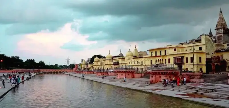 Saryu River Aarti in Ayodhya: What to Expect at Sunset