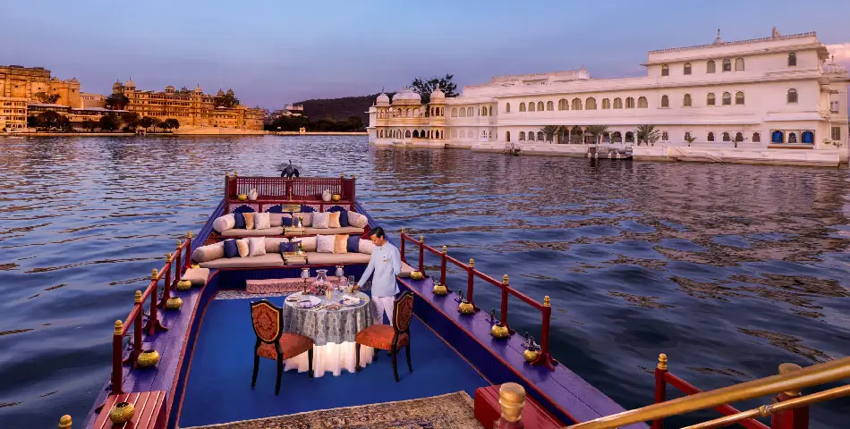 Udaipur Travel Guide | City of Lakes & Royal Rajasthan