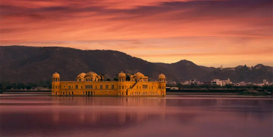 golden-triangle-christmas-luxury-heritage-tour