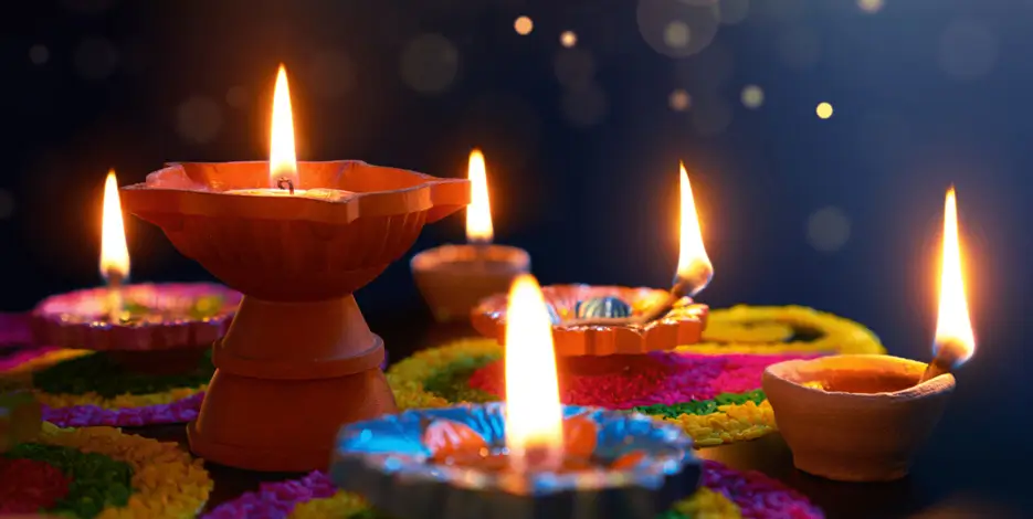 golden-triangle-diwali-festival-tour-varanasi-jaipur