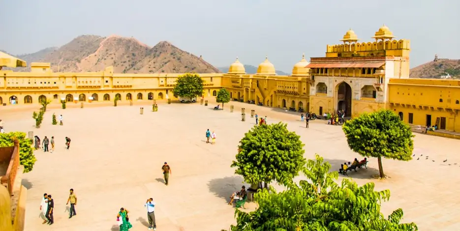 Heritage Haveli Tour Golden Triangle India with Rajasthan