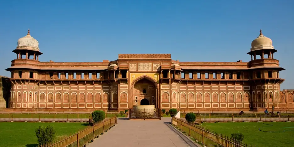 Agra Tour Package – 2 Nights 3 Days Delhi Agra