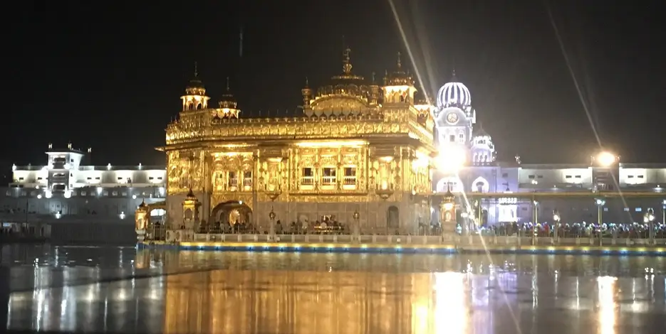 Golden Triangle Tour With Amritsar – 7 Nights 8 Days Delhi Agra Jaipur Amritsar