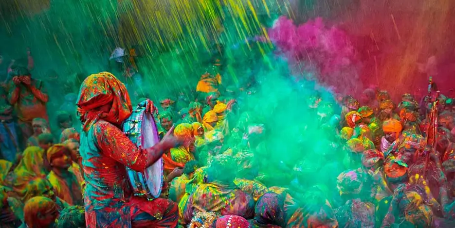 golden-triangle-holi-festival-tour-mathura-vrindavan