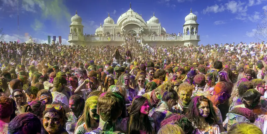 golden-triangle-holi-festival-tour-mathura-vrindavan