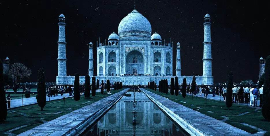Golden Triangle Tour with Candlelight Dinner at Taj Mahal