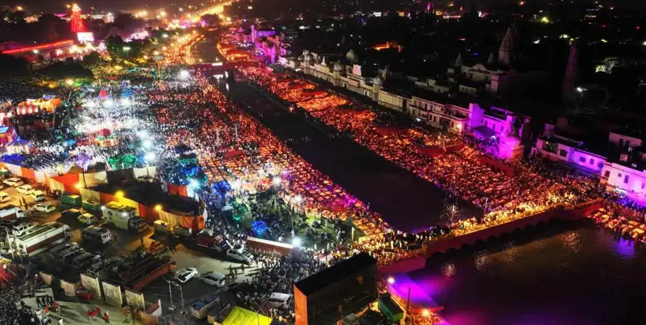 golden-triangle-diwali-festival-tour-varanasi-jaipur