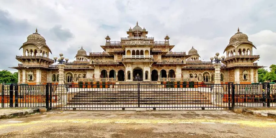 Jaipur Tour Package – 1 Night 2 Days Pink City Experience
