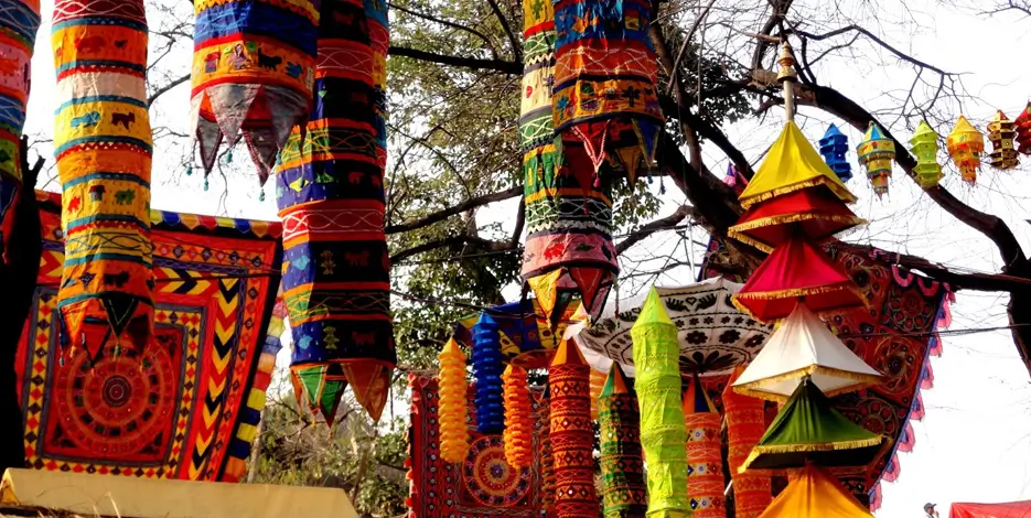 golden-triangle-jaipur-literature-festival-tour-india