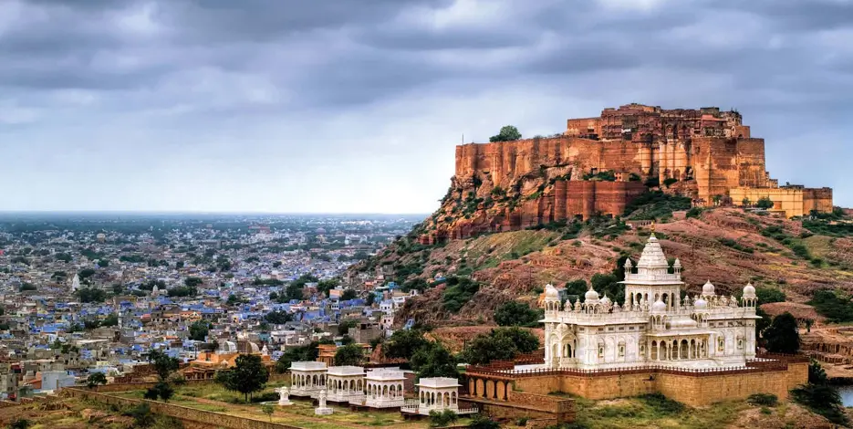 golden-triangle-rajasthan-desert-camel-safari-jaisalmer