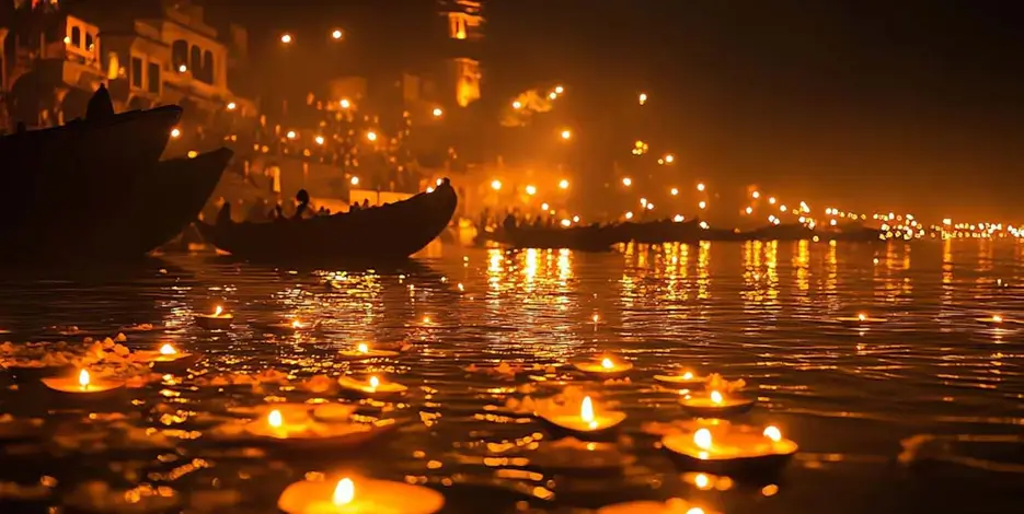 8 Days Festival of Light with Golden Triangle – Delhi, Jaipur, Agra & Varanasi Diwali Special