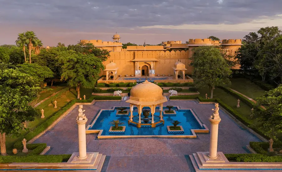 Chartered Flight Golden Triangle India Tour with Oberoi Hotels